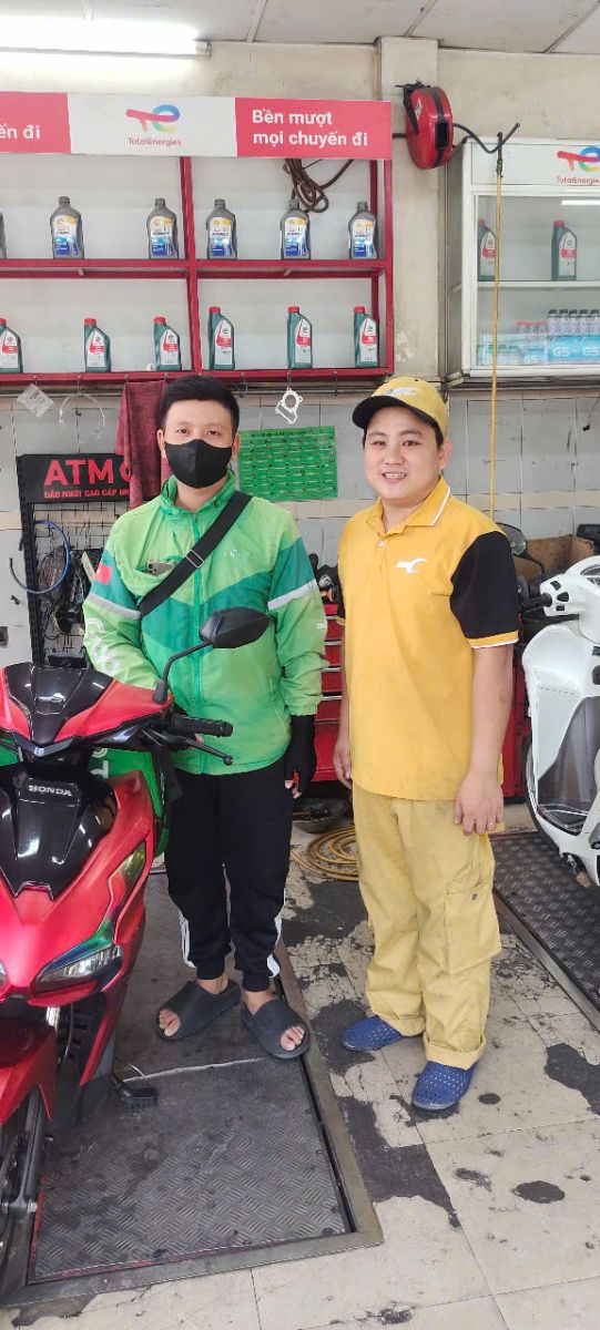 Dọn Máy Xe Tay Ga